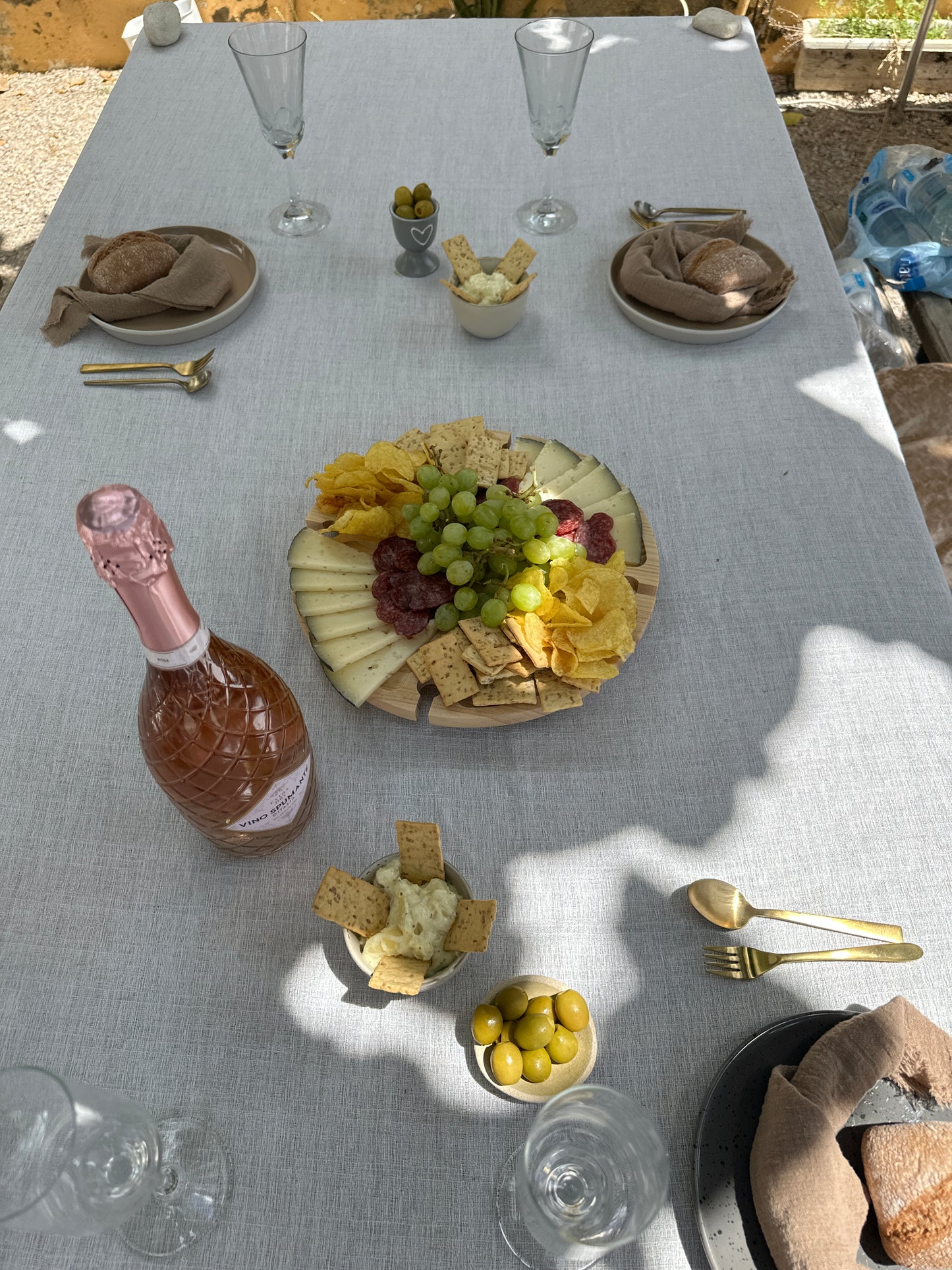 Barcelona: Private Horseback Ride with Picnic or Wine Tasting